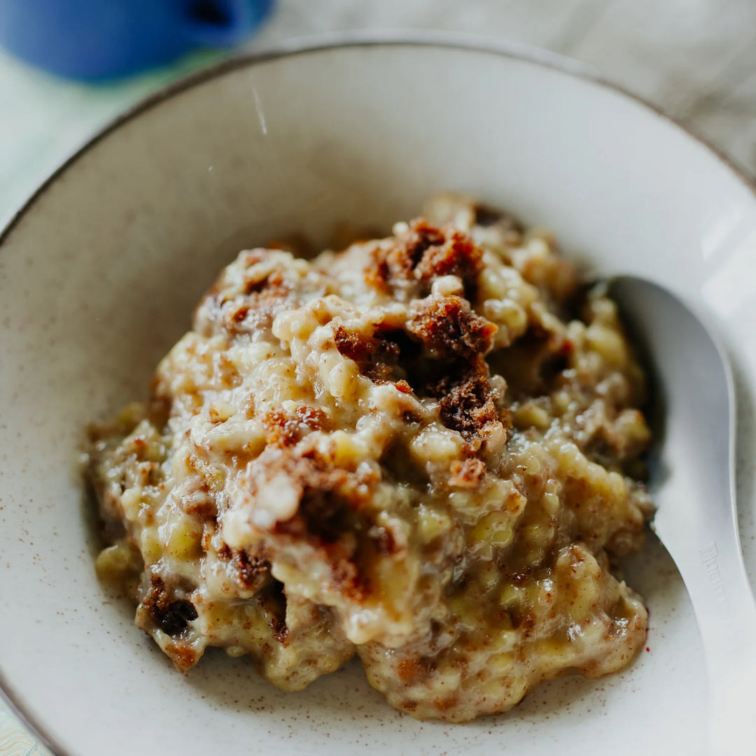 Carrot Cake & Custard - Regular Serve